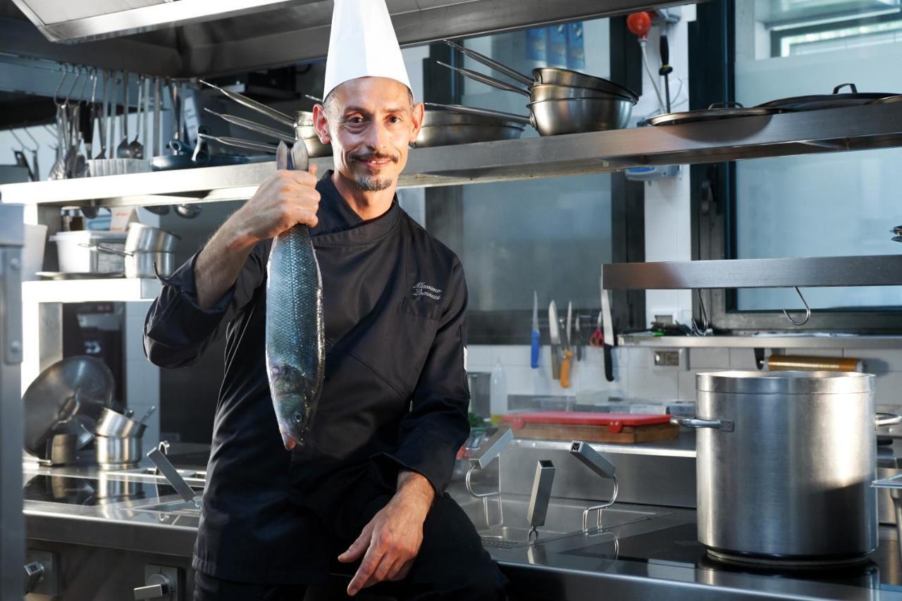 Hotel Ristorante Sogno سان فيليتْشي ديل بيناكو المظهر الخارجي الصورة